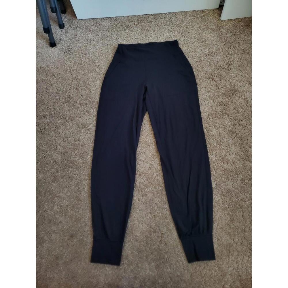 Lululemon Black Align Jogger Pants Women’s Sz 4 With Pockets Athleisure